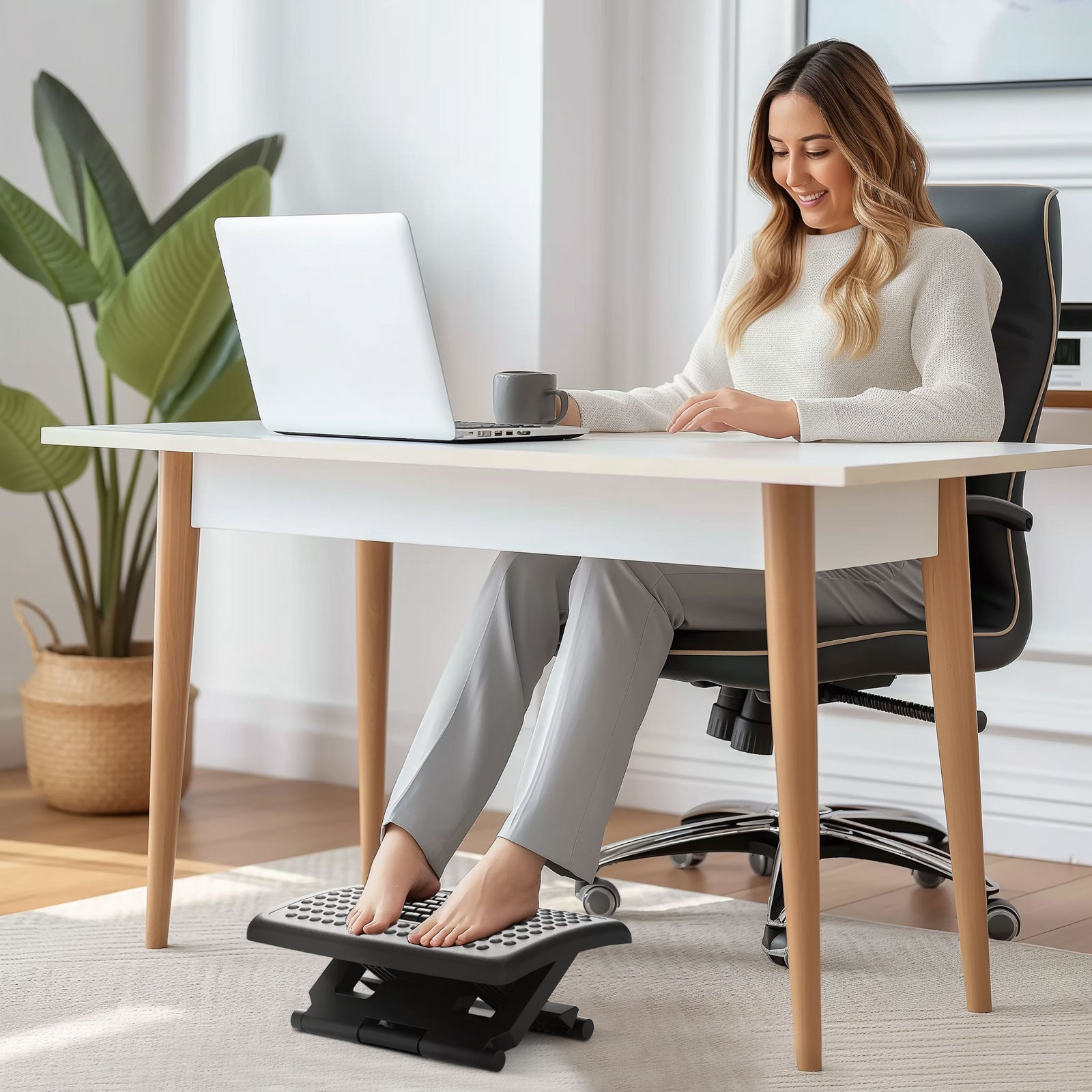 Foot Rest For Under Desk With Massage Function Adjustable