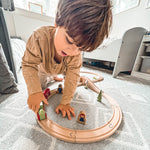 Wooden Figure of Eight Train Set - 27 Pieces