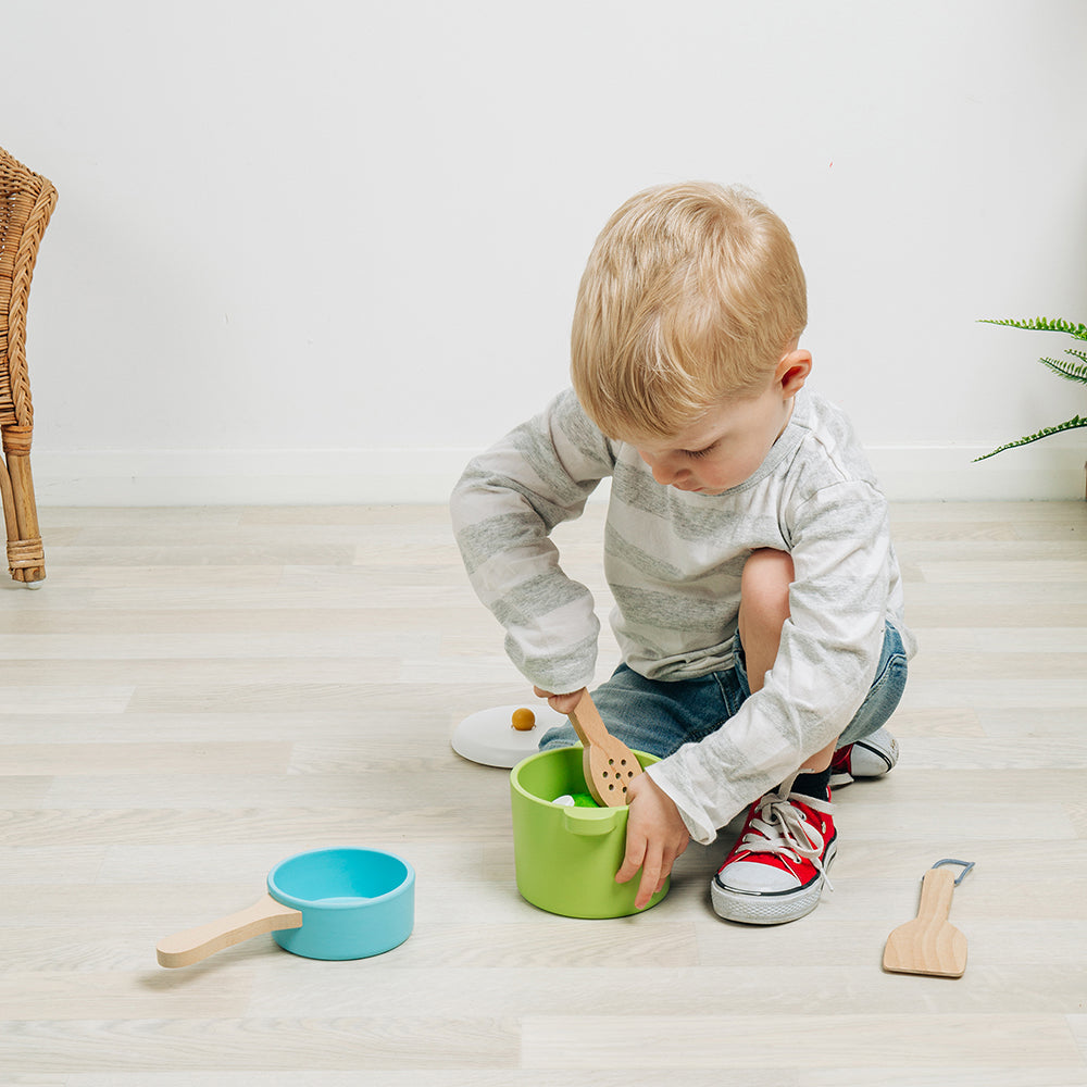 Wooden Pots & Pans Set With 2 Utensils