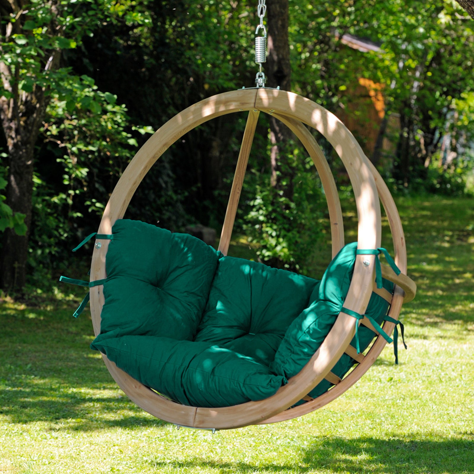 Amazonas Globo Single Seat Weatherproof Hanging Egg Hammock Chair in Verde