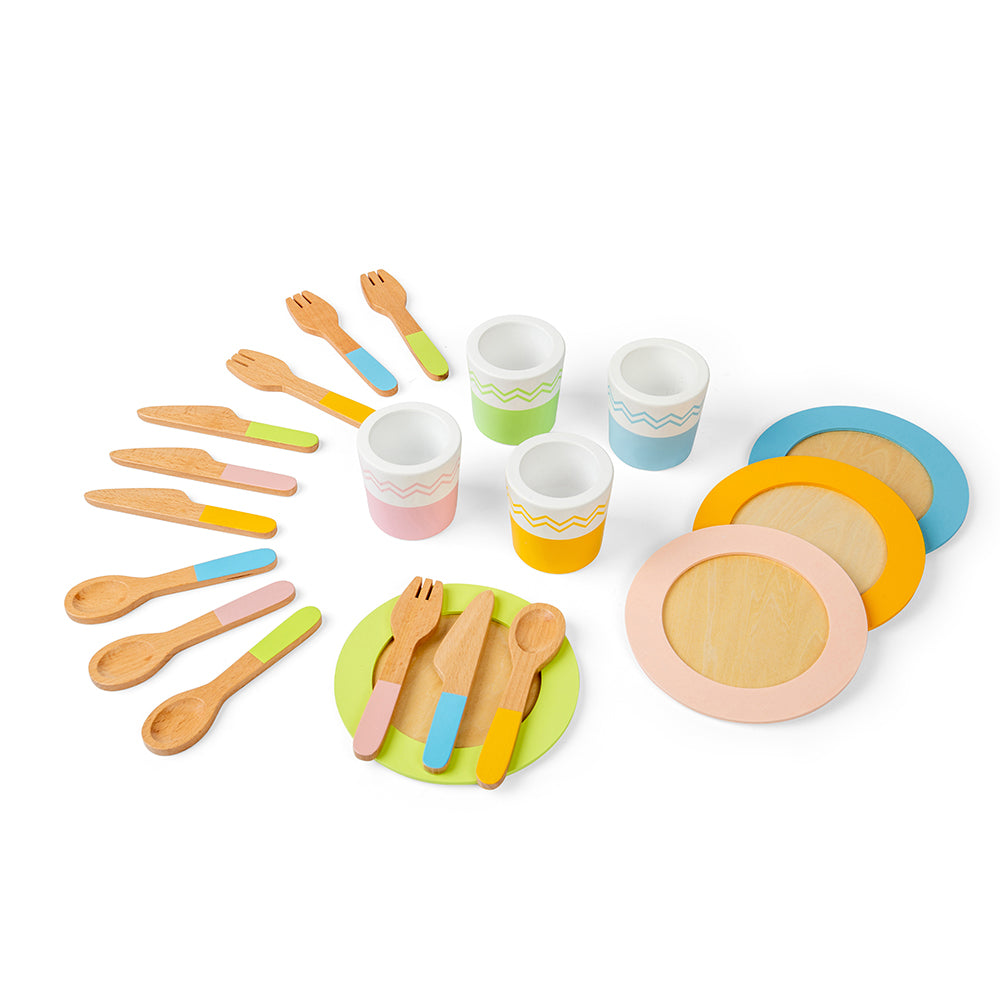 Wooden Dinner Service Set - 20 Play Pieces