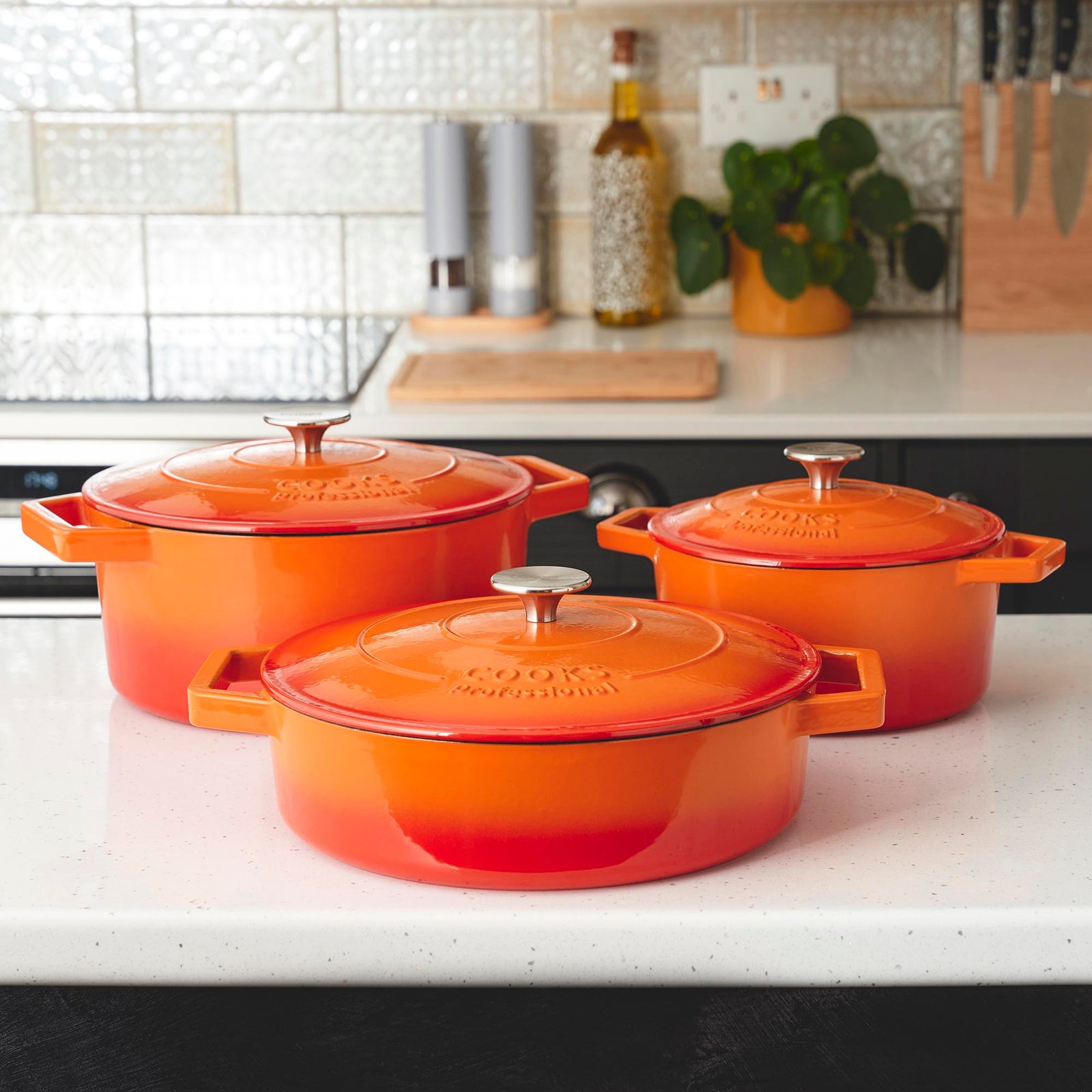 Cast Iron Casserole Set Of 3 20 Cm 26cm & 28cm / 2.8l 4.3l & 5.8l Dishes Oven Proof Enamelled Cast Iron Pans With Lids | Orange